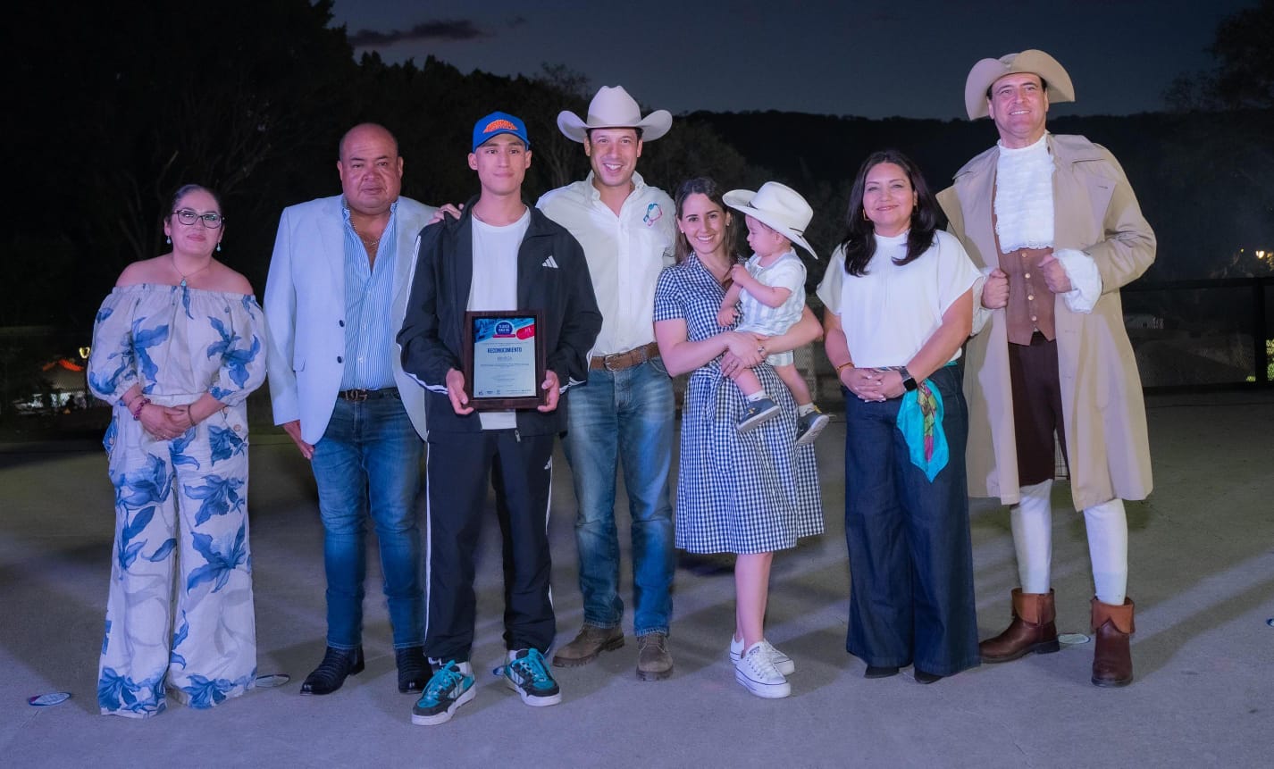 Conmemora Rodrigo Monsalvo 300 años del origen del Acueducto de Querétaro