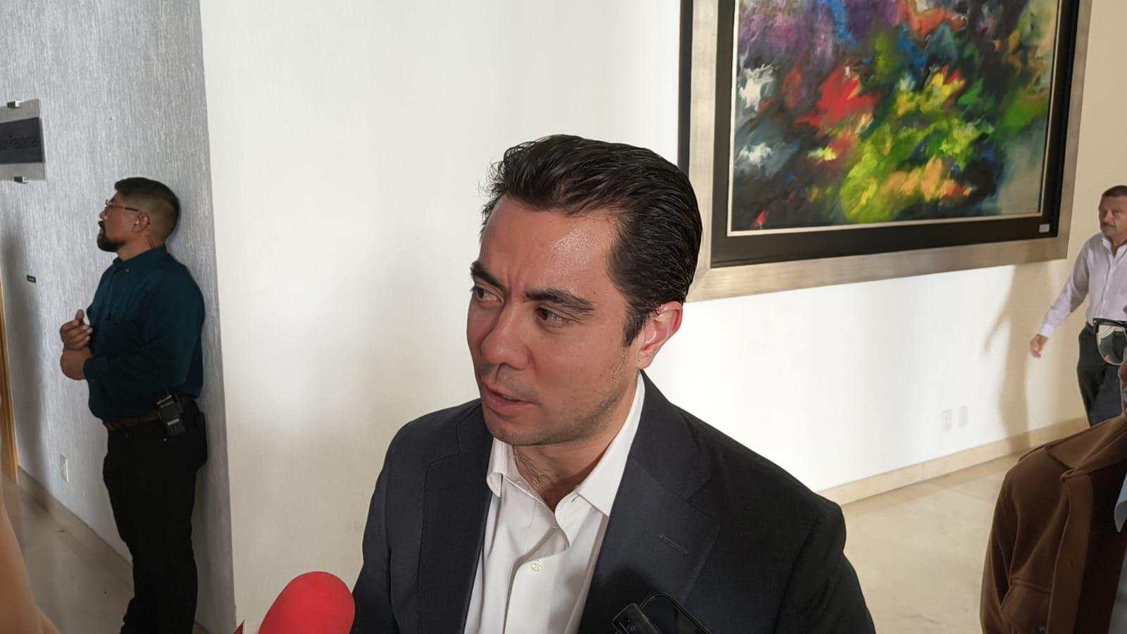 ANALIZAN CREACIÓN DE UN INSTITUTO METROPOLITANO: FELIFER MACÍAS