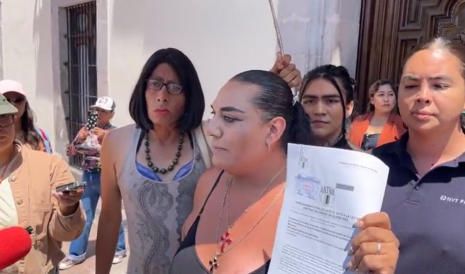 Colectivos LGBT+ presentan oficio contra el veto a la Ley Trans