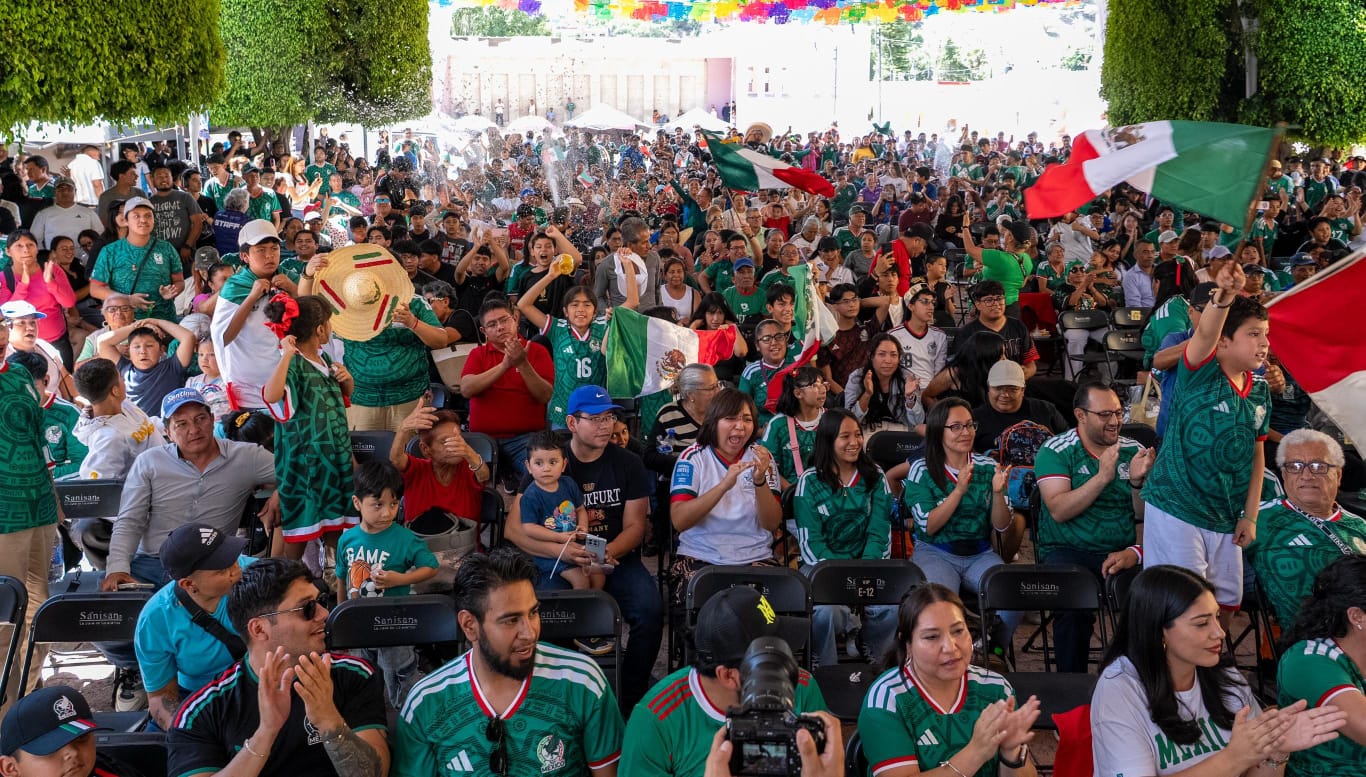 Reúne El Marqués a cientos de familias con la jornada “Vive el Futbol”