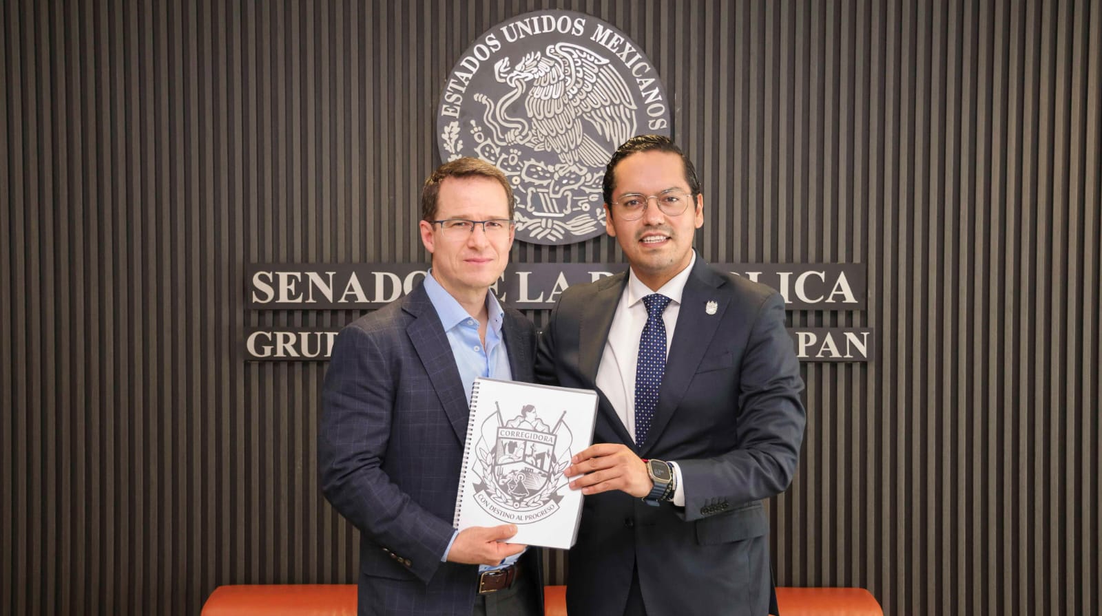 Chepe Guerrero presenta iniciativa en el Senado de la República
