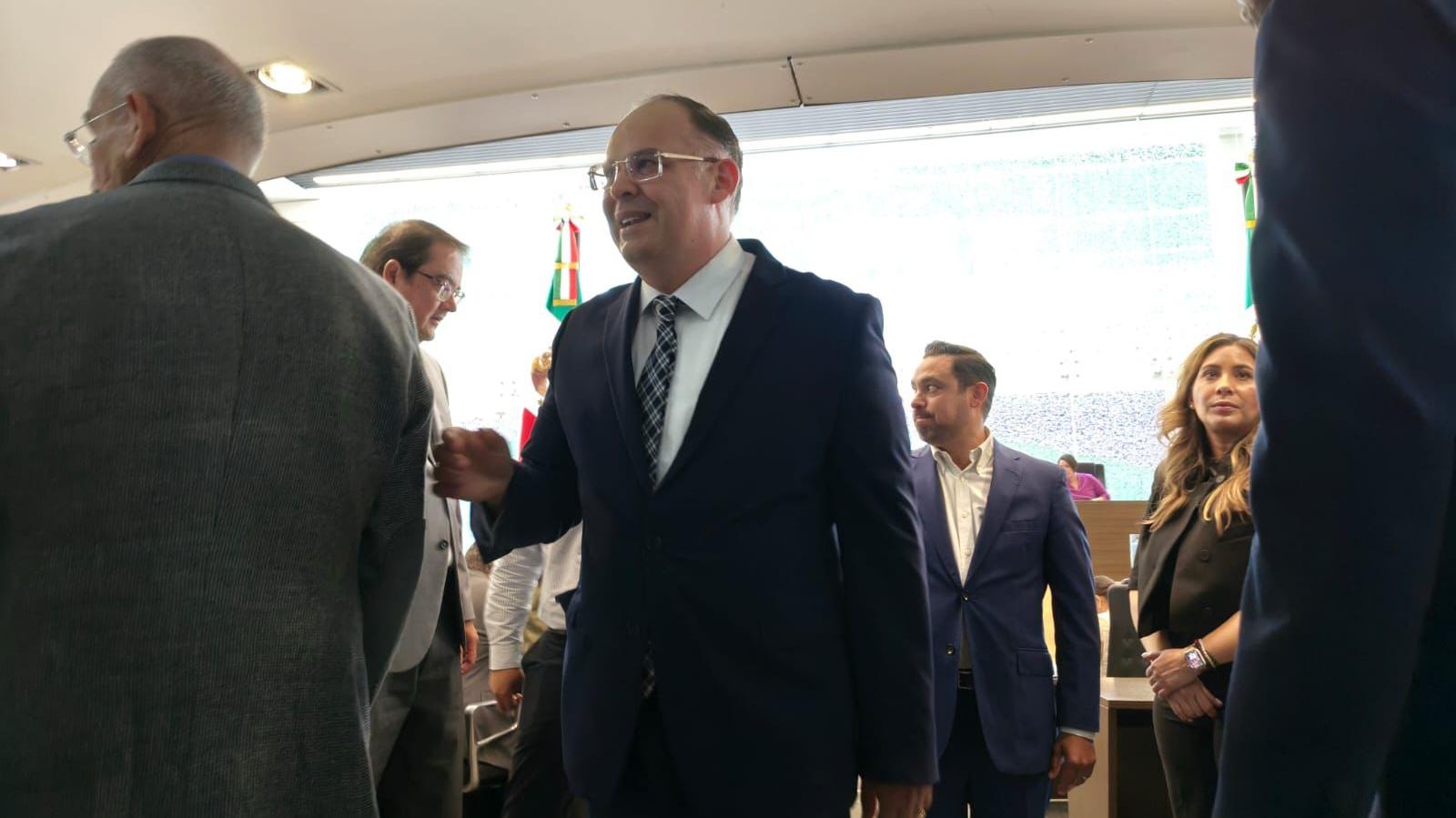 DESIGNAN A CARLOS A. DE LOS COBOS COMO FISCAL ANTICORRUPCIÓN