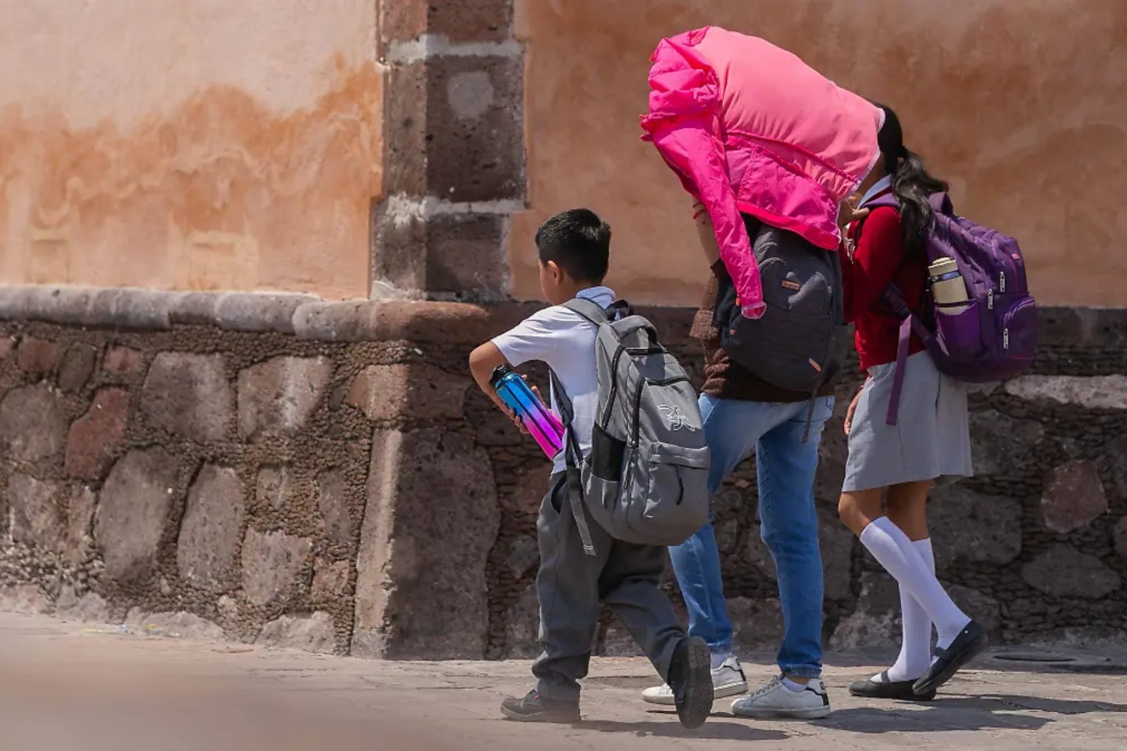 SESA Querétaro reporta cuatro golpes de calor y una defunción; exhorta a reforzar medidas preventivas