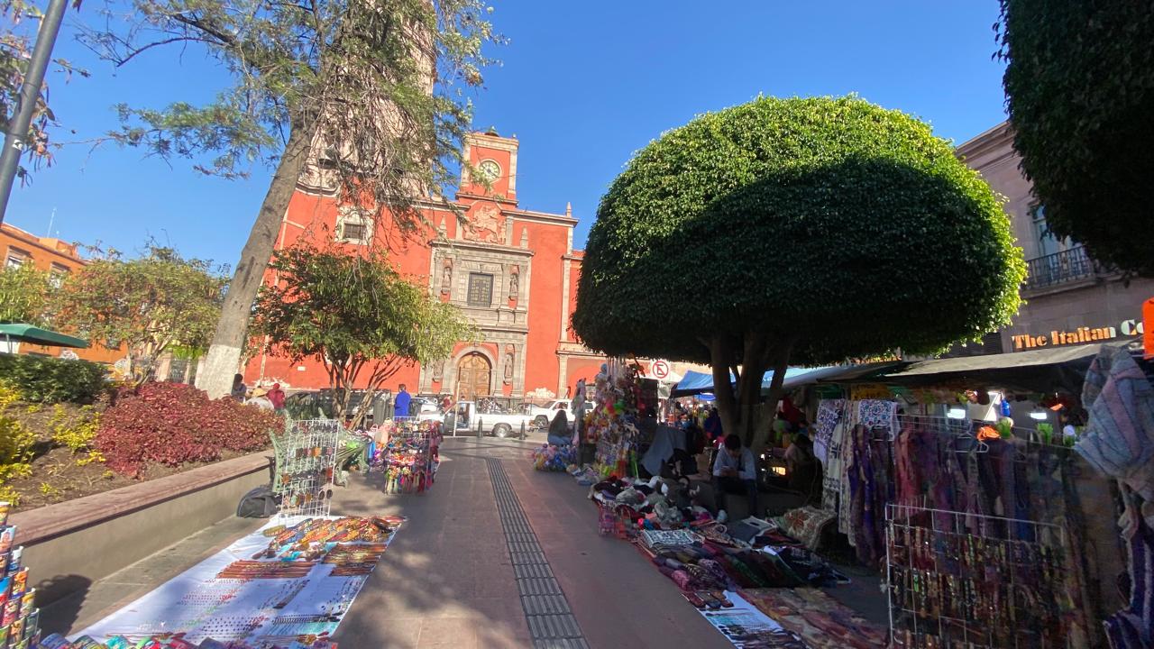 COMERCIO INFORMAL GENERA AFECTACIONES AL COMERCIO ESTABLECIDO