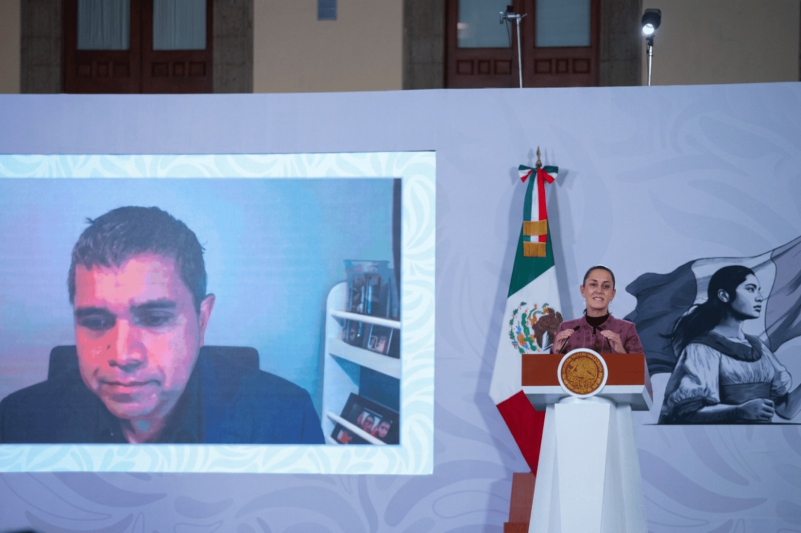 Redes sociales pueden incentivar contenido dañino para menores, alerta experto ante Gobierno Federal