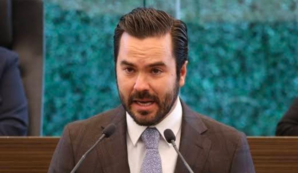 MAURICIO CARDENAS NIEGA CANCELACIÓN DE SU VISA