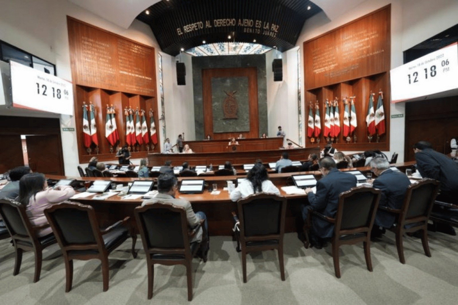 Congreso de Sinaloa pospone sesión para elegir interino tras licencia de Rubén Rocha Moya