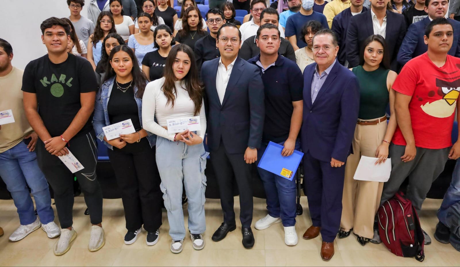 Chepe Guerrero anuncia la segunda etapa de la convocatoria “Becas A Paso Firme 2026”