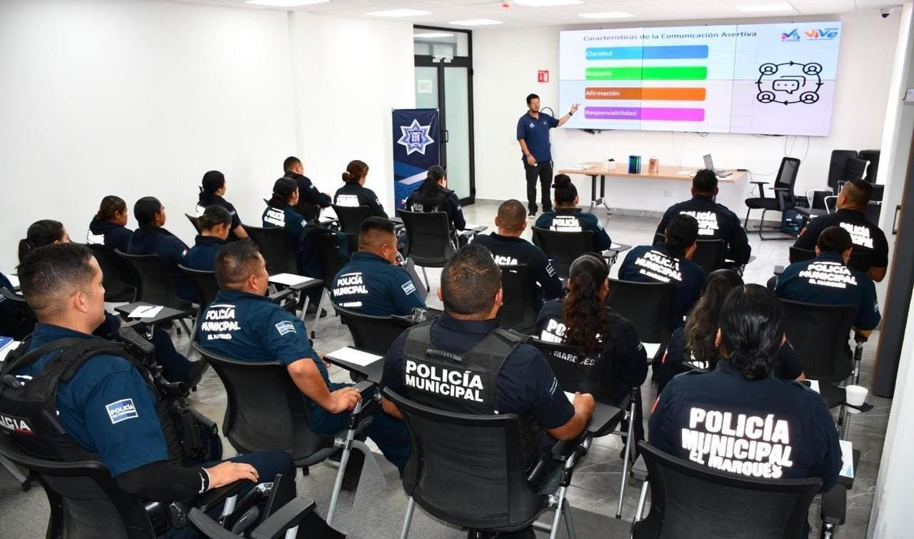 Fortalece SSPyTM de El Marqués salud mental y comunicación asertiva de su personal policial