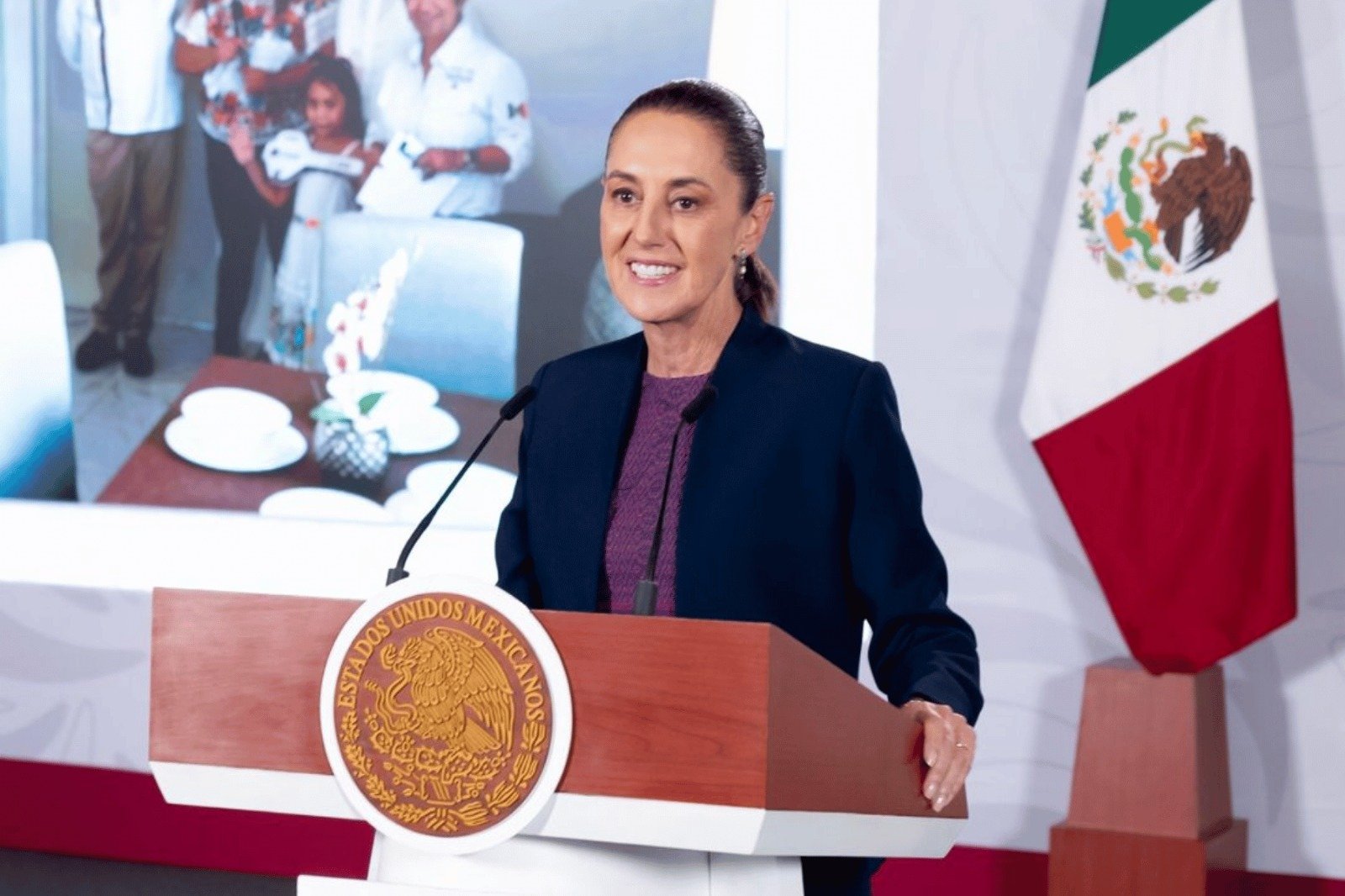 Claudia Sheinbaum destaca crecimiento de la economía, inversión y empleo en México