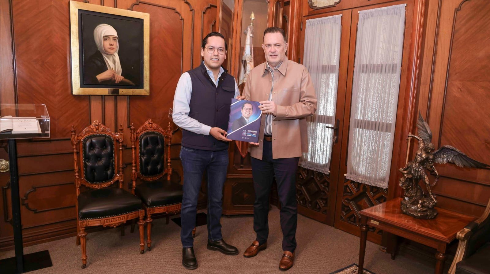 Chepe Guerrero entrega su Segundo Informe de Resultados al Gobernador 