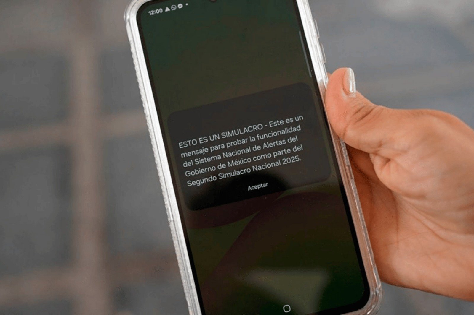 Alertas en celulares incluirán fenómenos naturales y contingencias ambientales