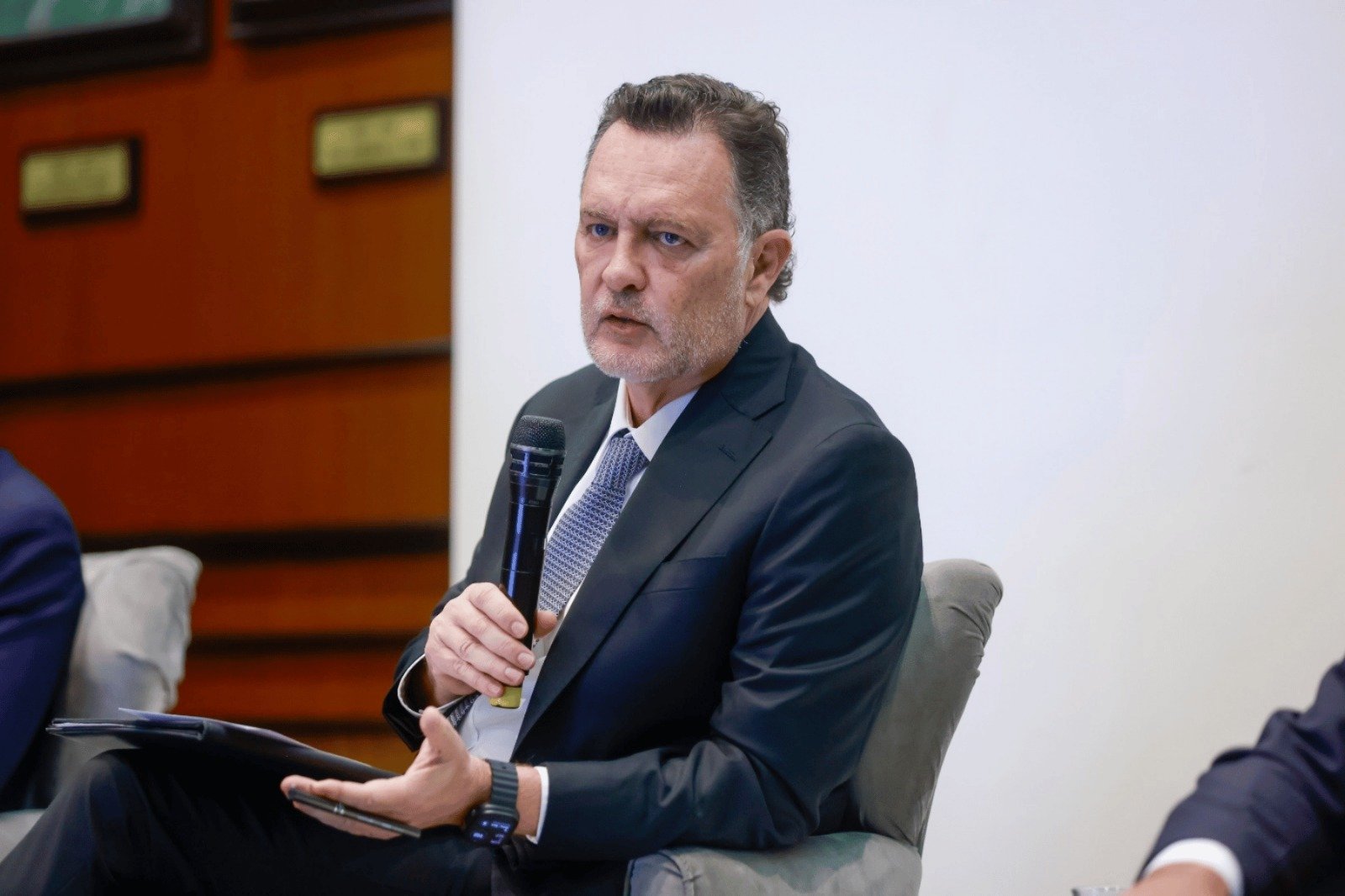 Mauricio Kuri evita responder sobre temas electorales y destaca seguridad en Querétaro
