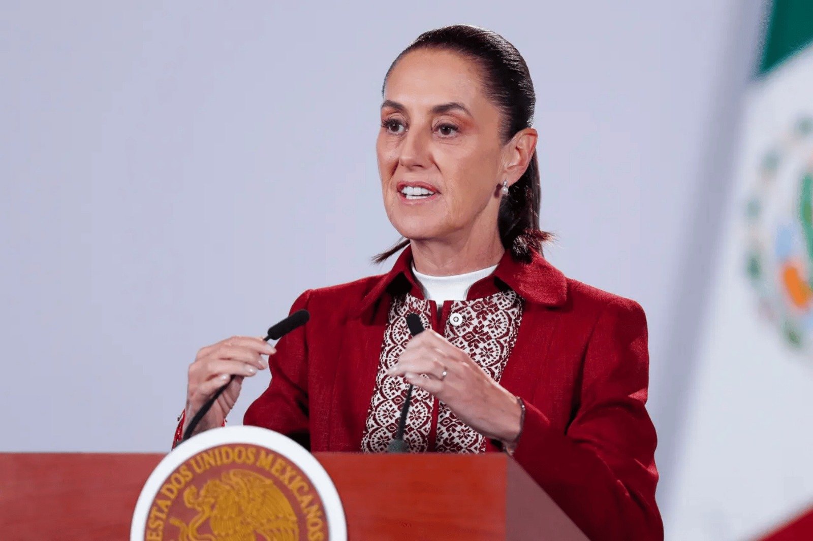 Sheinbaum señala corrupción en la DEA y pide a Estados Unidos asumir responsabilidades