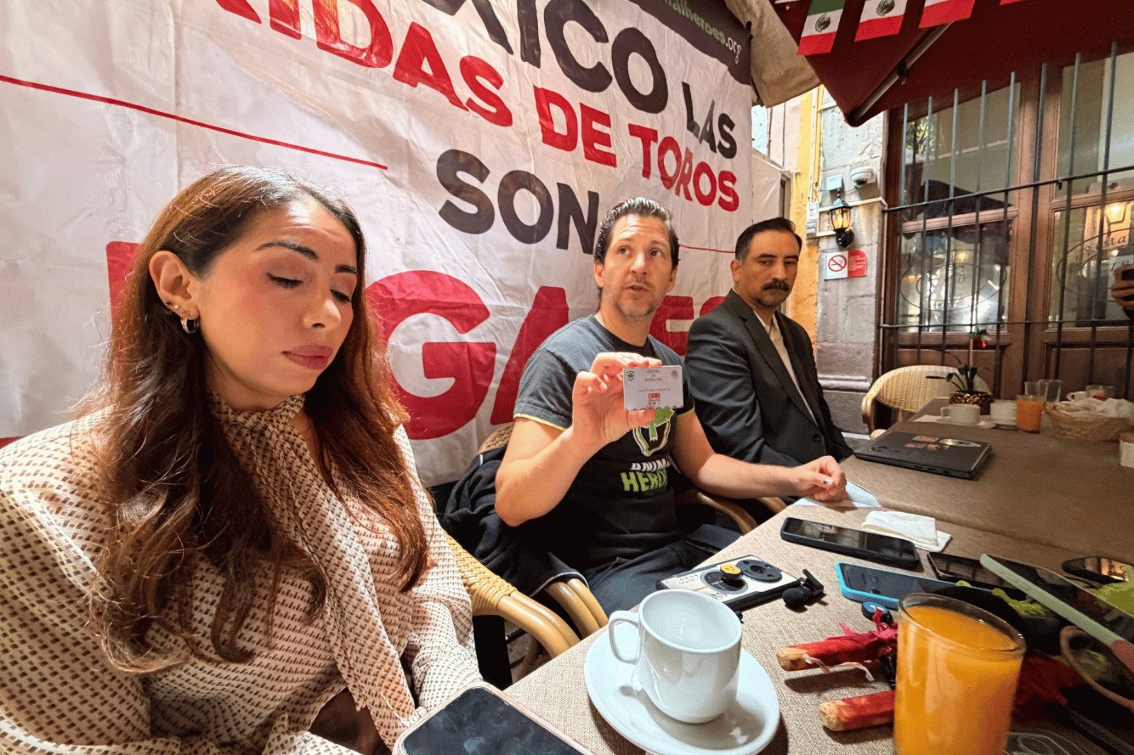 Activistas denuncian amenazas de muerte tras amparo contra corrida de toros en Juriquilla