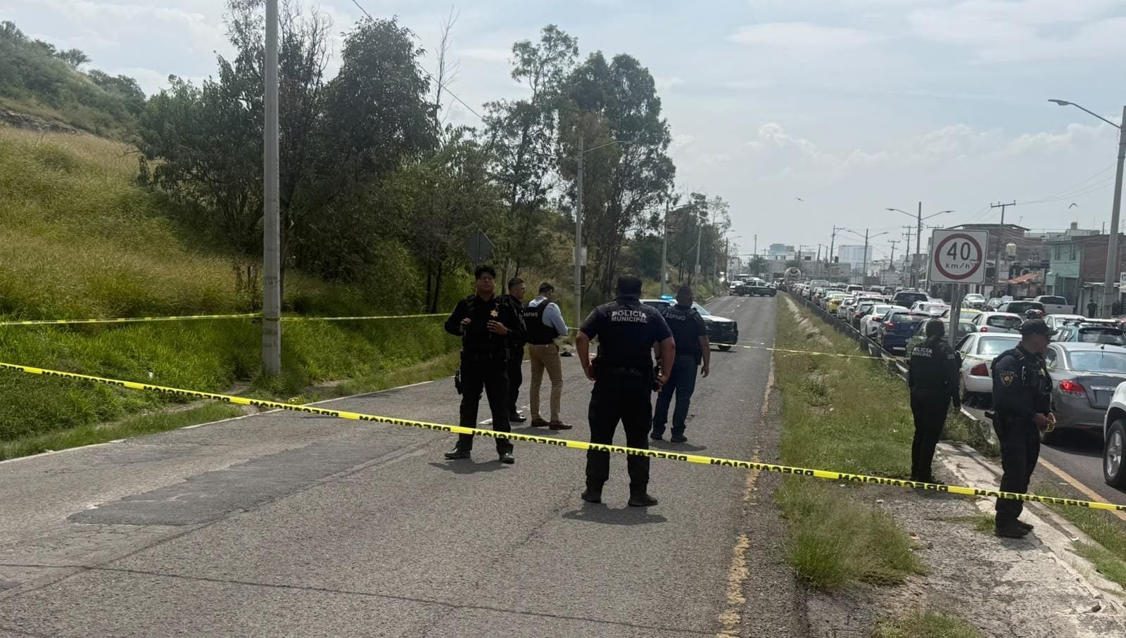 POLICÍA NEUTRALIZÓ A SUJETO ARMADO CON UN CUCHILLO DE UN BALAZO