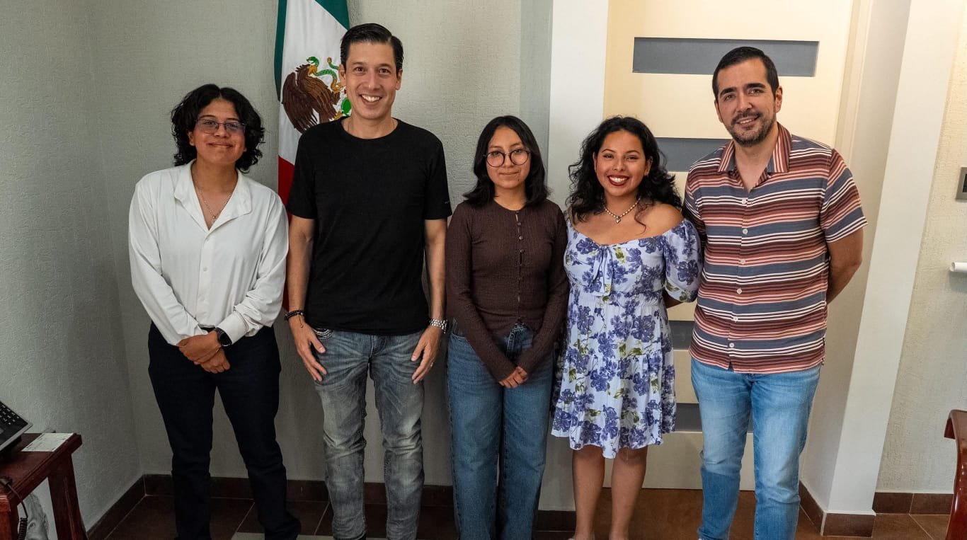 Rodrigo Monsalvo brinda oportunidades internacionales a jóvenes marquesinos