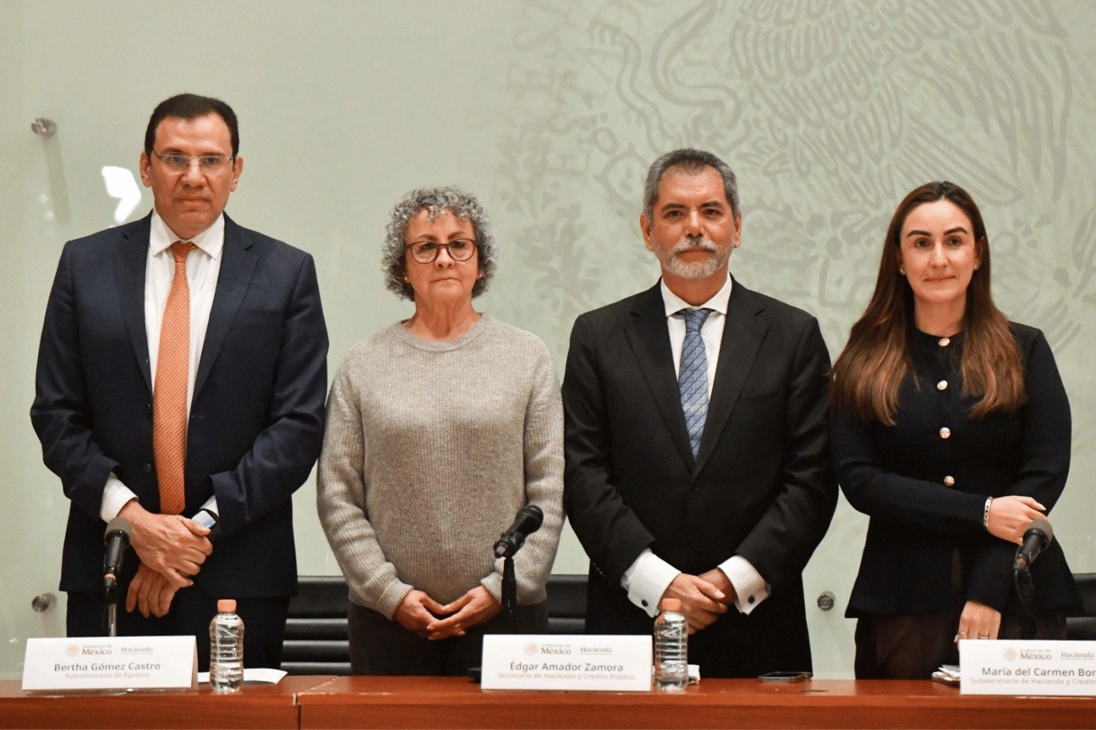 Hacienda reduce pagos de deuda externa para 2027, 2028 y 2029