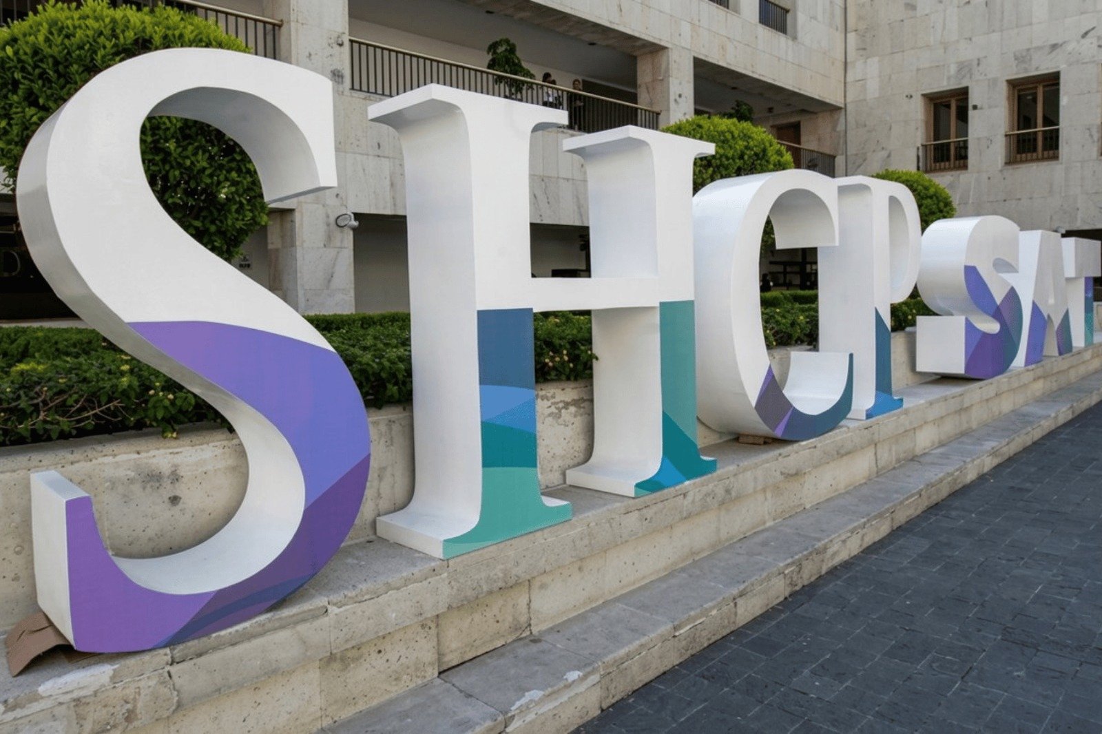 Hacienda prevé recaudar 185 mil mdp por combatir evasión fiscal y contrabando