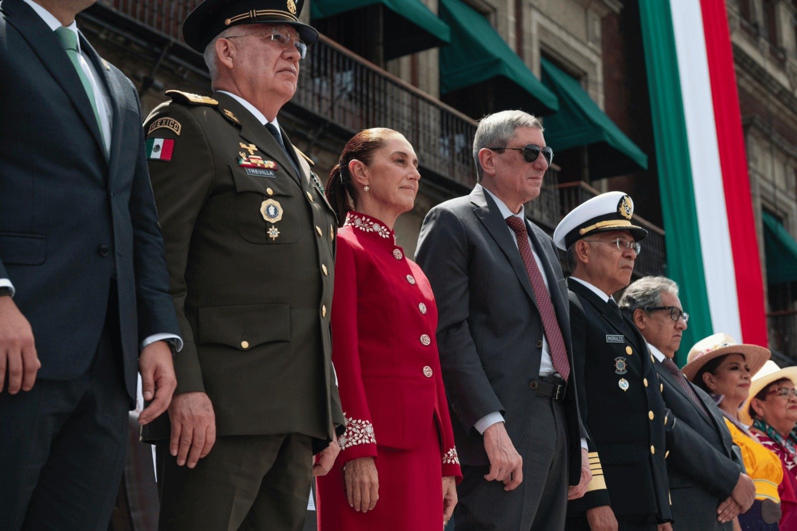 Sheinbaum afirma que México no será colonia ni protectorado de nadie durante el desfile de Independencia