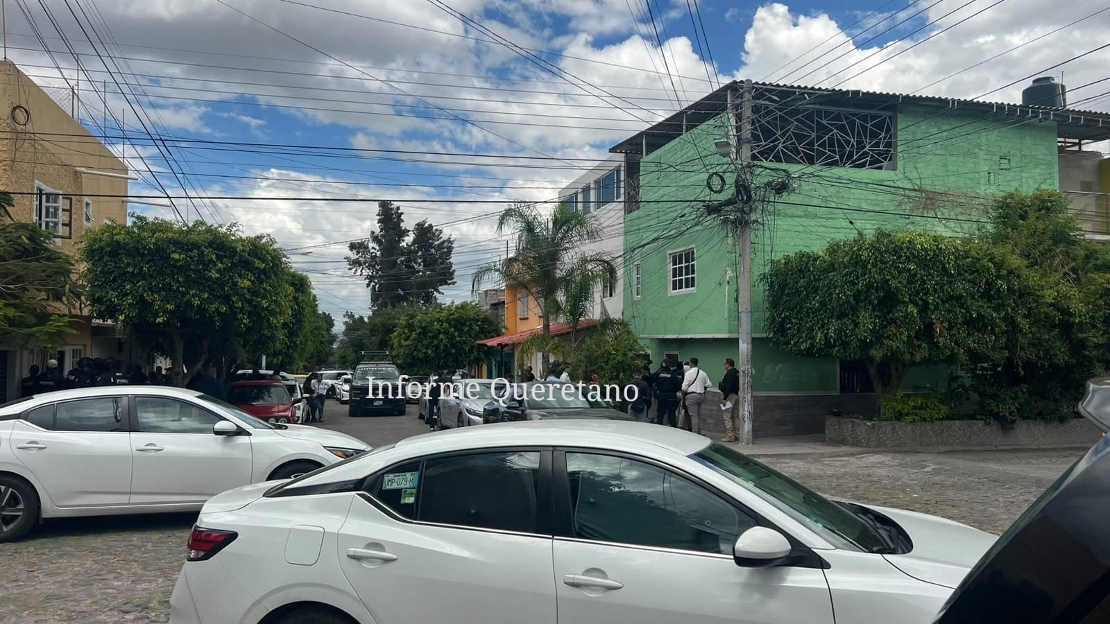 LE CAYERON AL PUNTO EN LOMAS DE CASA BLANCA