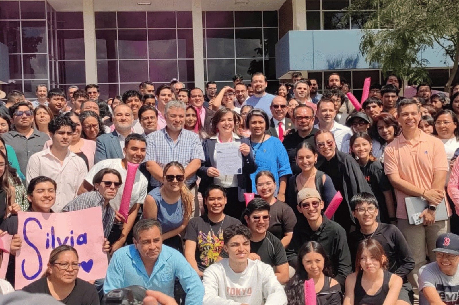 Rectoría de la UAQ recibe registros de Silvia Amaya, Candi Uribe y Rodrigo González