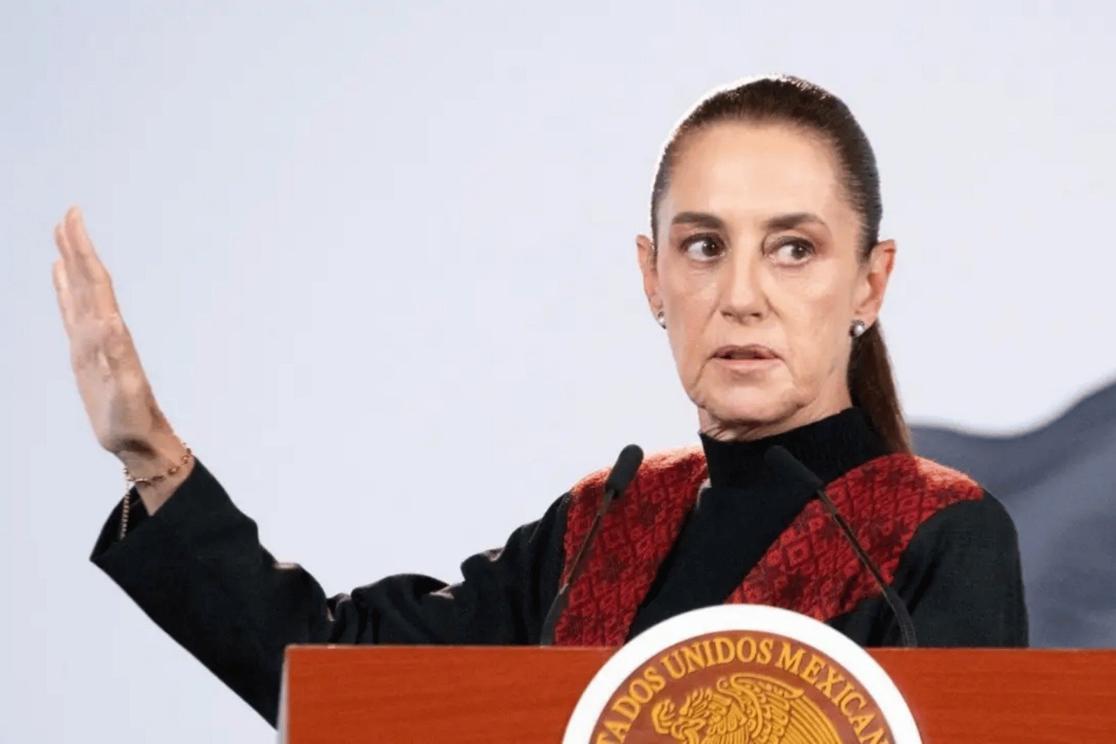 Claudia Sheinbaum confirma negociaciones pendientes con EE.UU. por aranceles del T-MEC