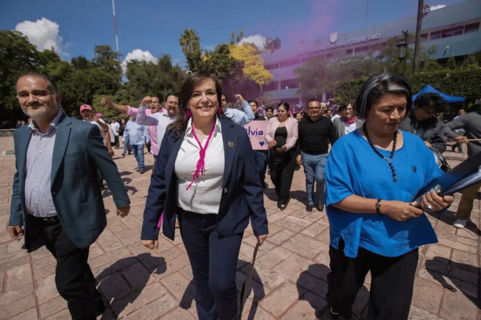 Silvia Amaya gestionará ante el gobierno estatal un aumento de 13% para la UAQ en 2027