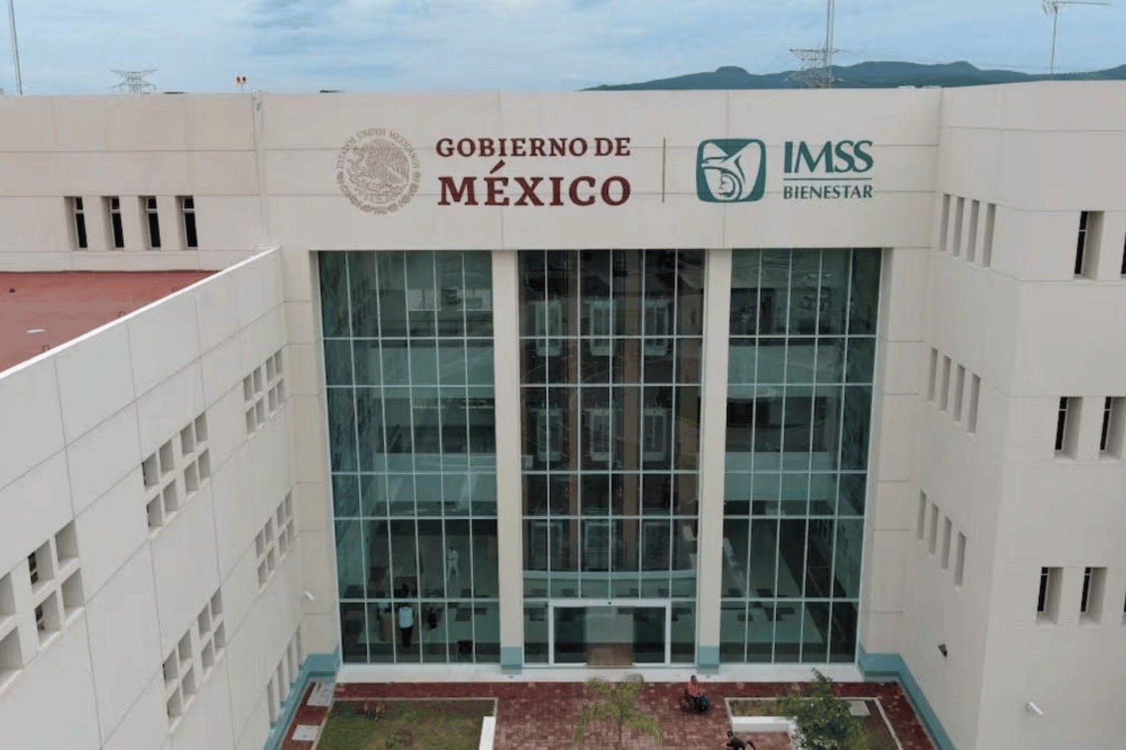 IMSS implementará programa emergente de 12 acciones con inversión en personal y equipo médico
