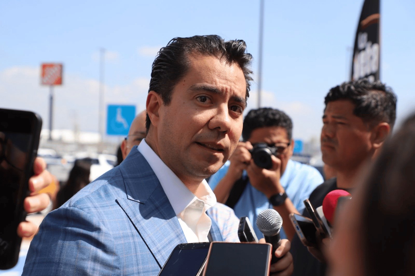 Municipio de Querétaro descarta nuevos permisos para ambulantes por el Día de Muertos